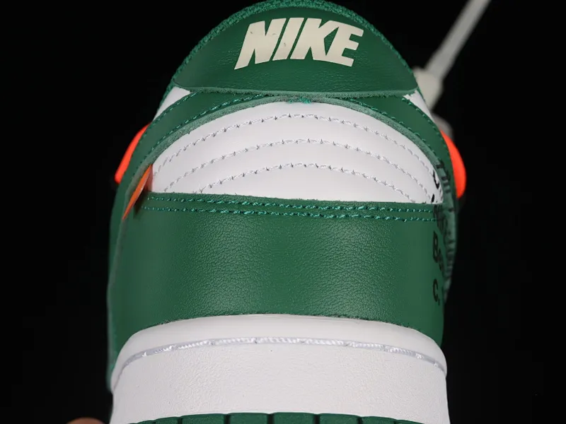 All Categories Nk SB Dunk Series Nk SB Dunk Low Low-top sneakers Pure original version OF x Futura x Dunk OW joint sneakers CT0856-100